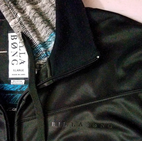 🎁Billabong textured graphic 2 & 1 Full-zip Jacket🎁 - Picture 2 of 5